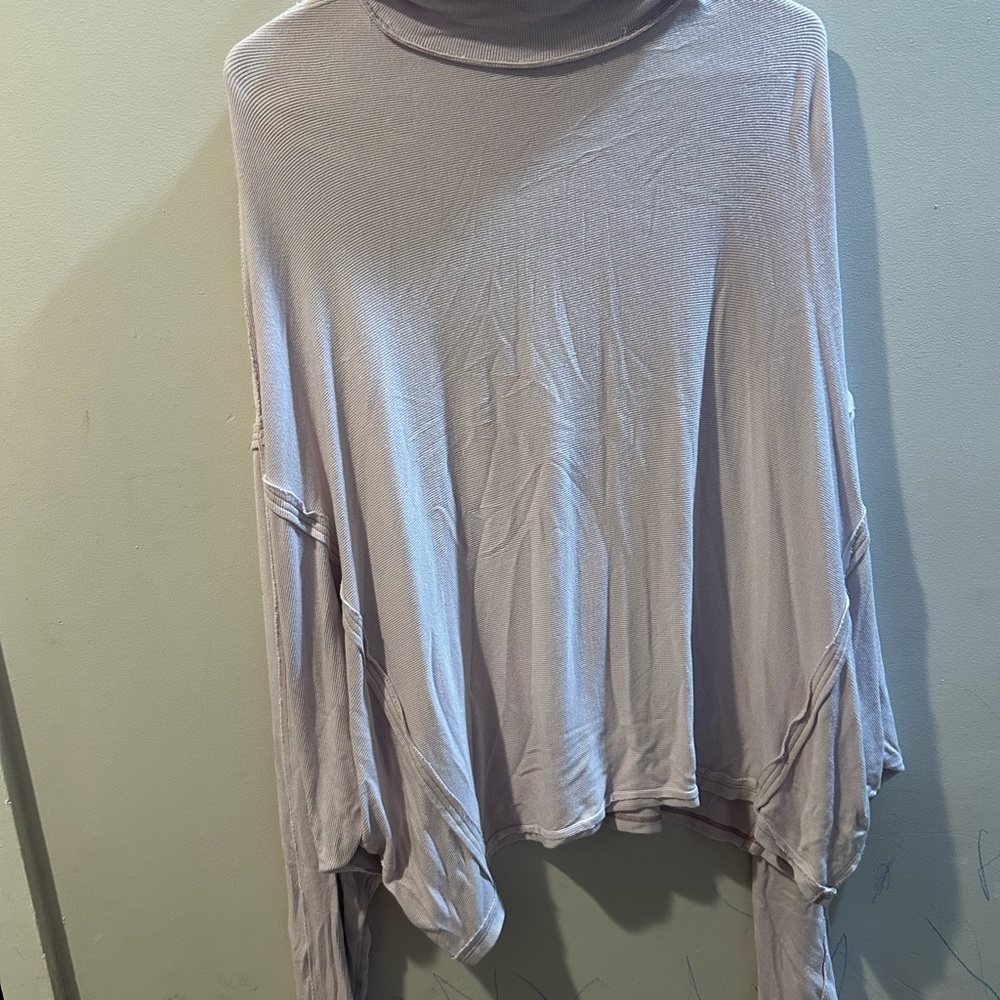We The Free Soft Light Gray Turtleneck Pullover